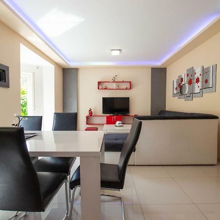 Jela Apartment 7 PUY 외부 사진